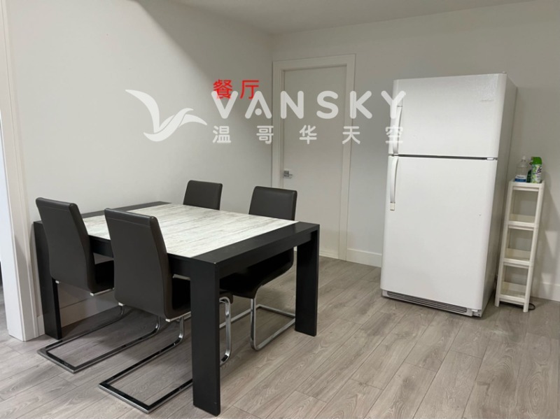 250730081047_lunch room.jpg